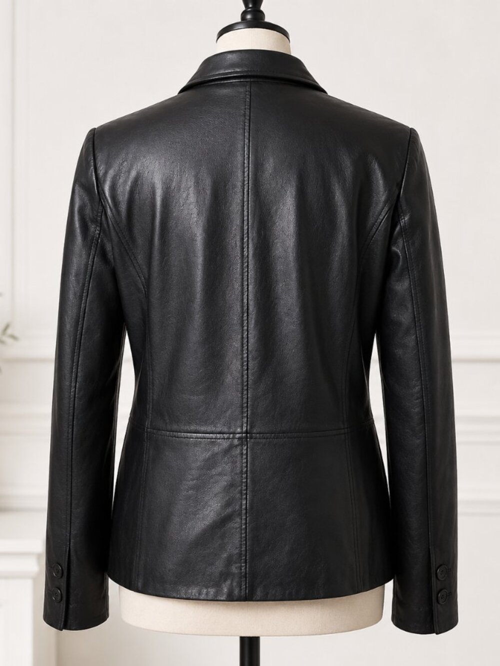 Clio Petites 100% Genuine Leather Blazer – Black – PM - Picture 4 of 4
